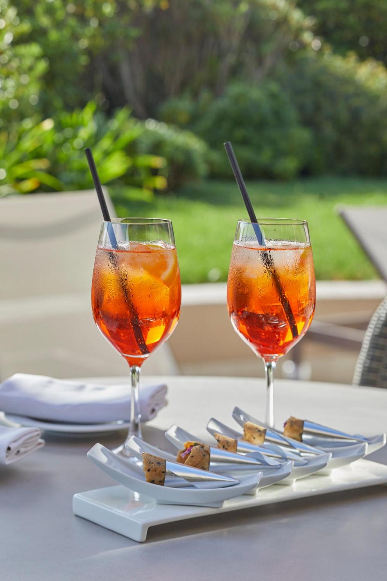ホテル グランド ハイアット サンティアゴ エクステリア 写真 Aperol Spritz