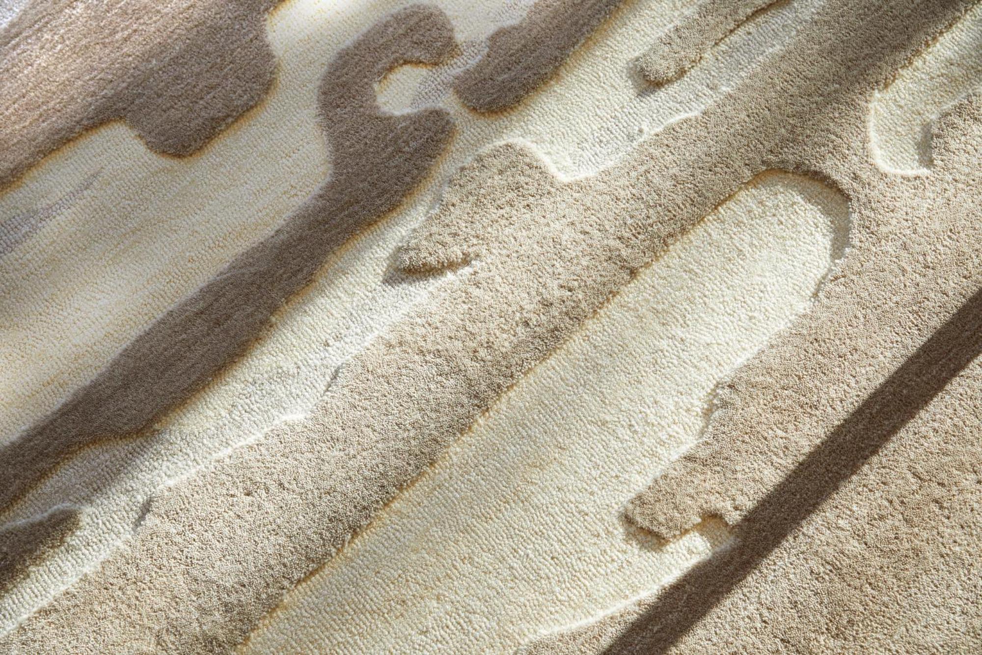 ホテル グランド ハイアット サンティアゴ エクステリア 写真 Detail of the inscription